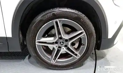 Mercedes-Benz GLB-Class 2022 2.0 Автомат в Москве № 135056, миниатюра 12