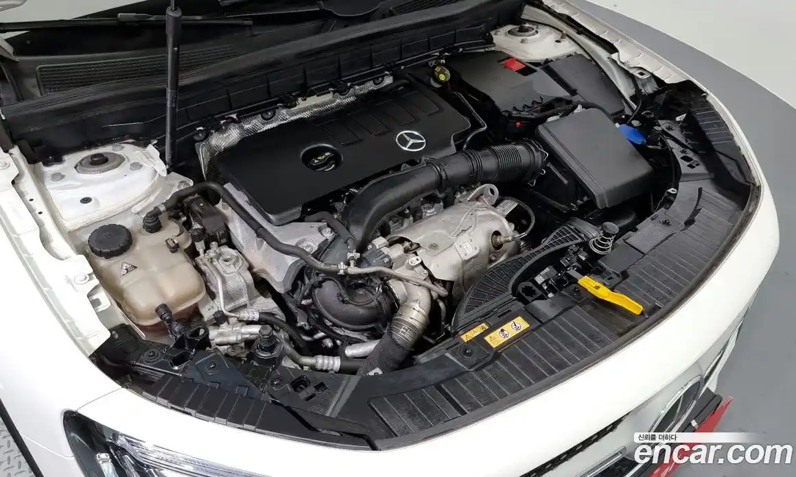 Mercedes-Benz GLB-Class 2022 2.0 Автомат в Москве № 135056, фото 19