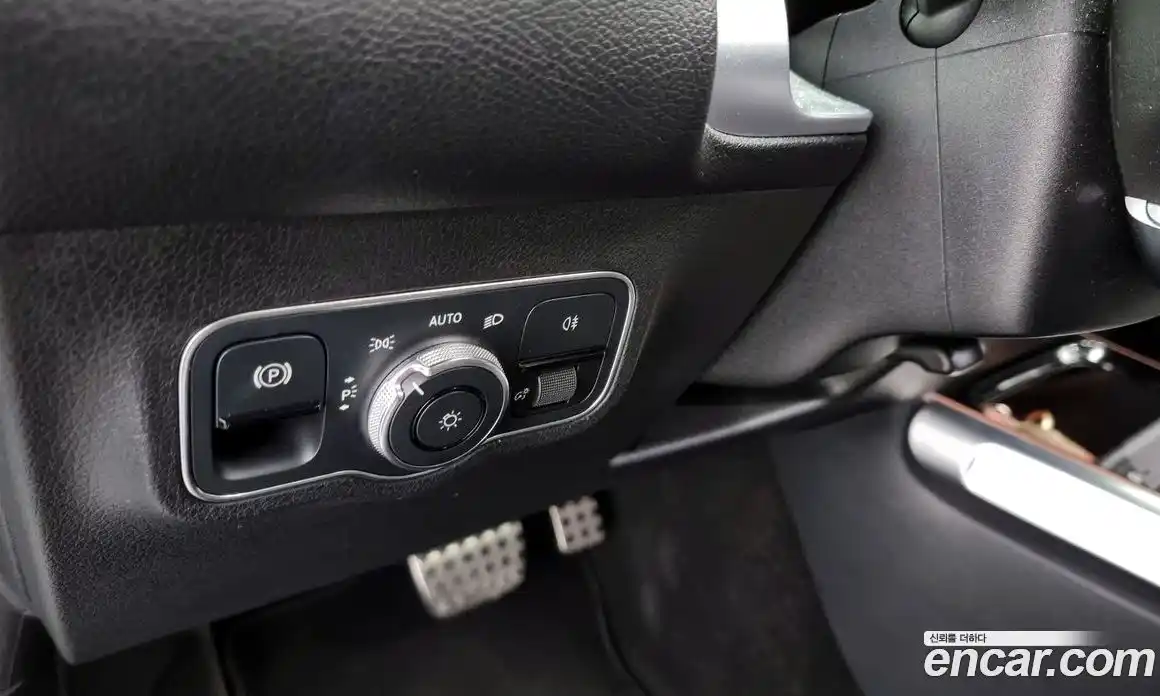 Mercedes-Benz GLB-Class 2022 2.0 Автомат в Москве № 135056, фото 20