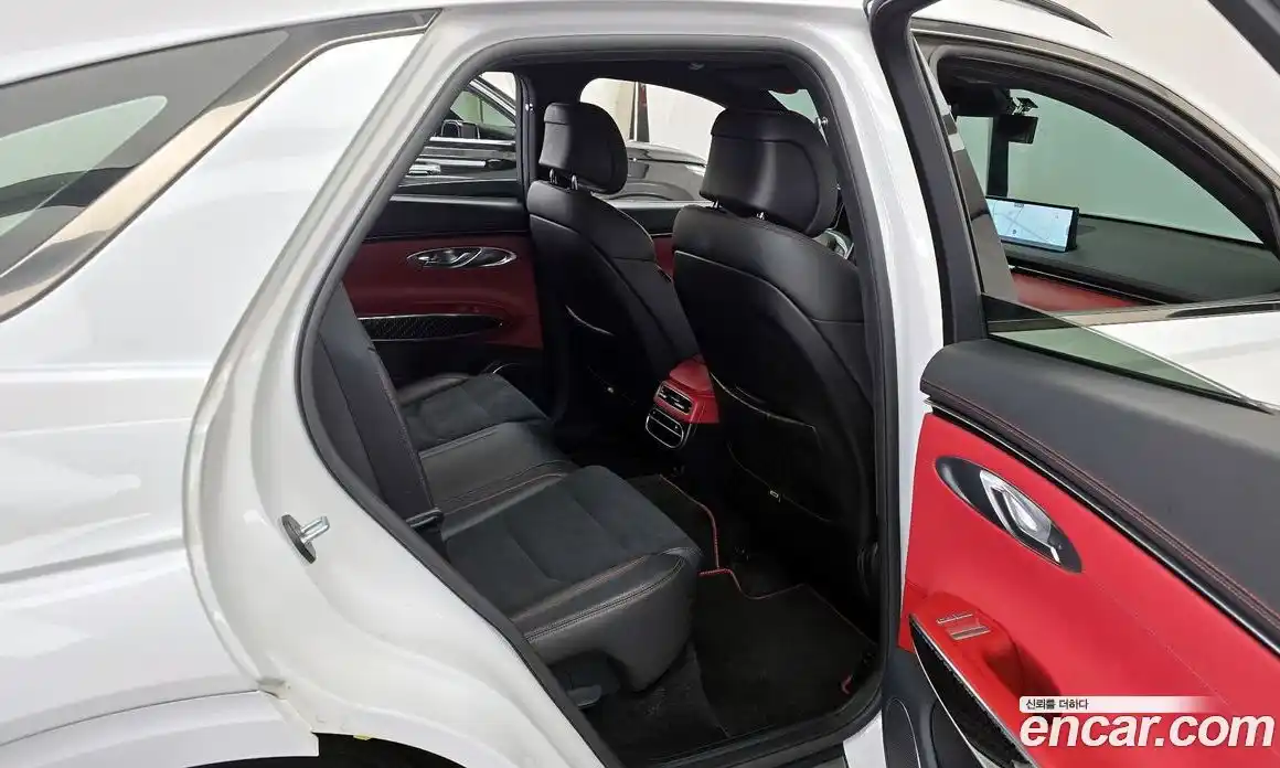 Genesis GV70 2023 2.5 Автомат в Москве № 13590, фото 16