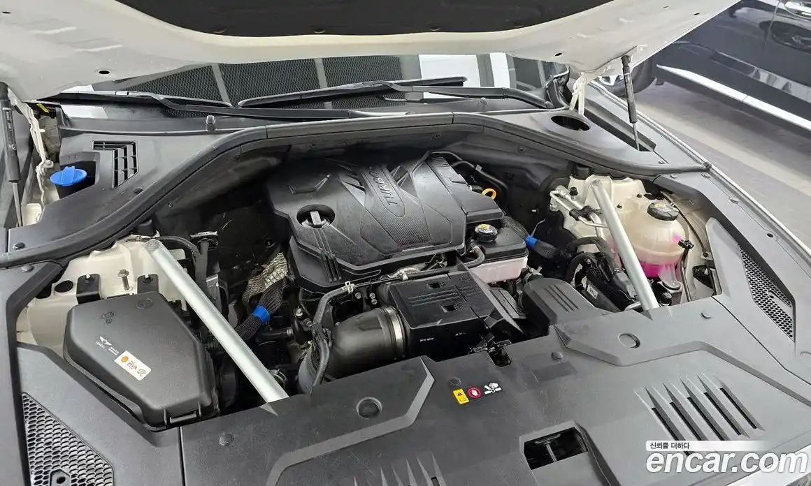 Genesis GV70 2023 2.5 Автомат в Москве № 13590, фото 7