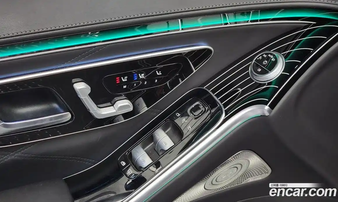 Mercedes-Benz S-Class 2023 4.0 Автомат в Москве № 137933, фото 20