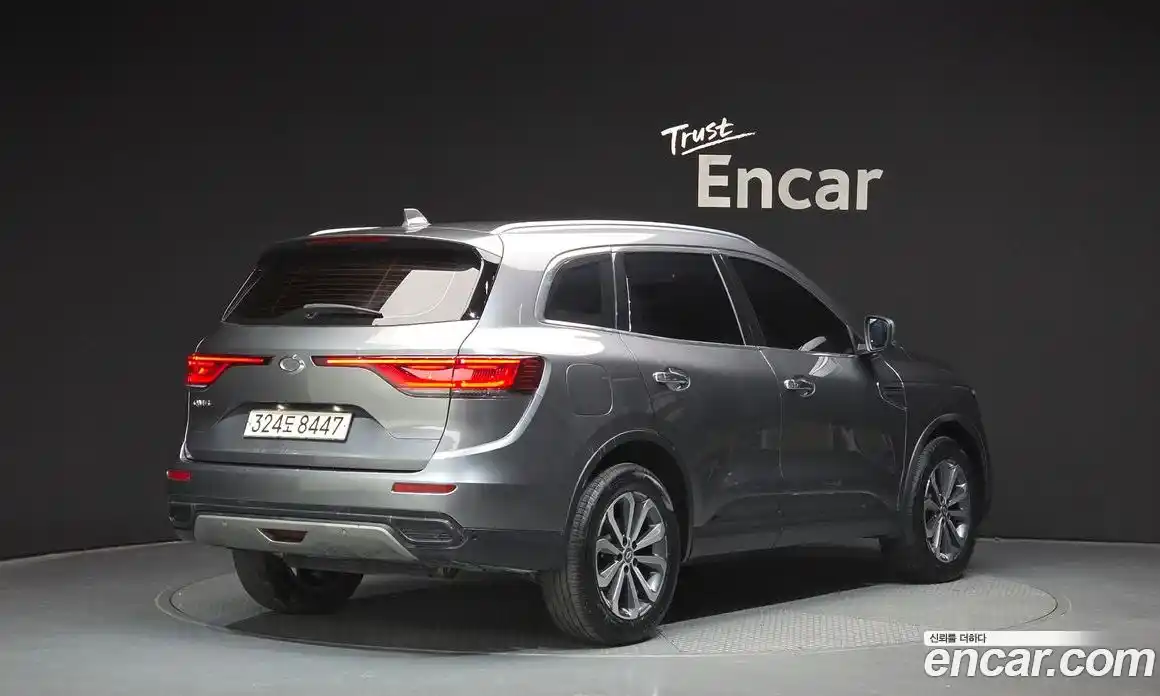 Renault QM6 2022 2.0 Автомат в Москве № 143180, фото 13