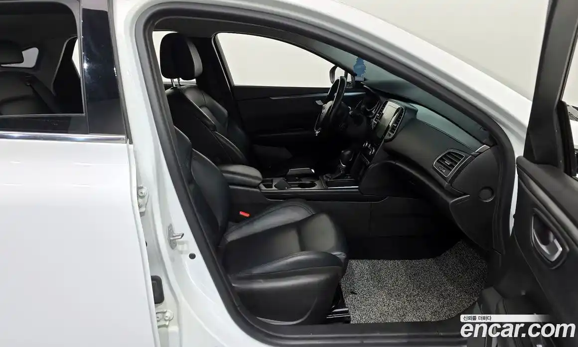 Renault SM6 2020 2.0 Автомат в Москве № 147600, фото 11