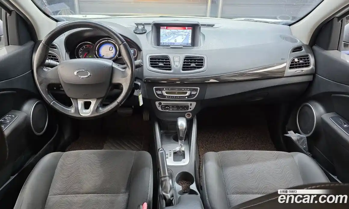 Renault SM3 2014 1.6 Автомат в Москве № 148114, фото 1