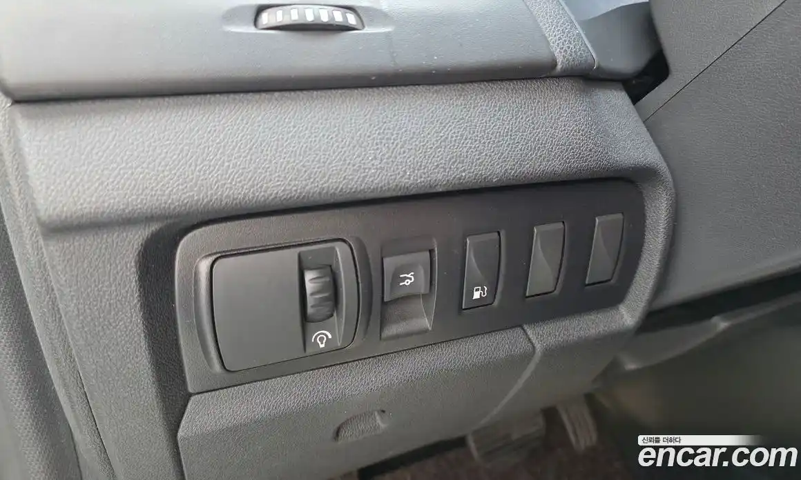 Renault SM3 2014 1.6 Автомат в Москве № 148114, фото 6