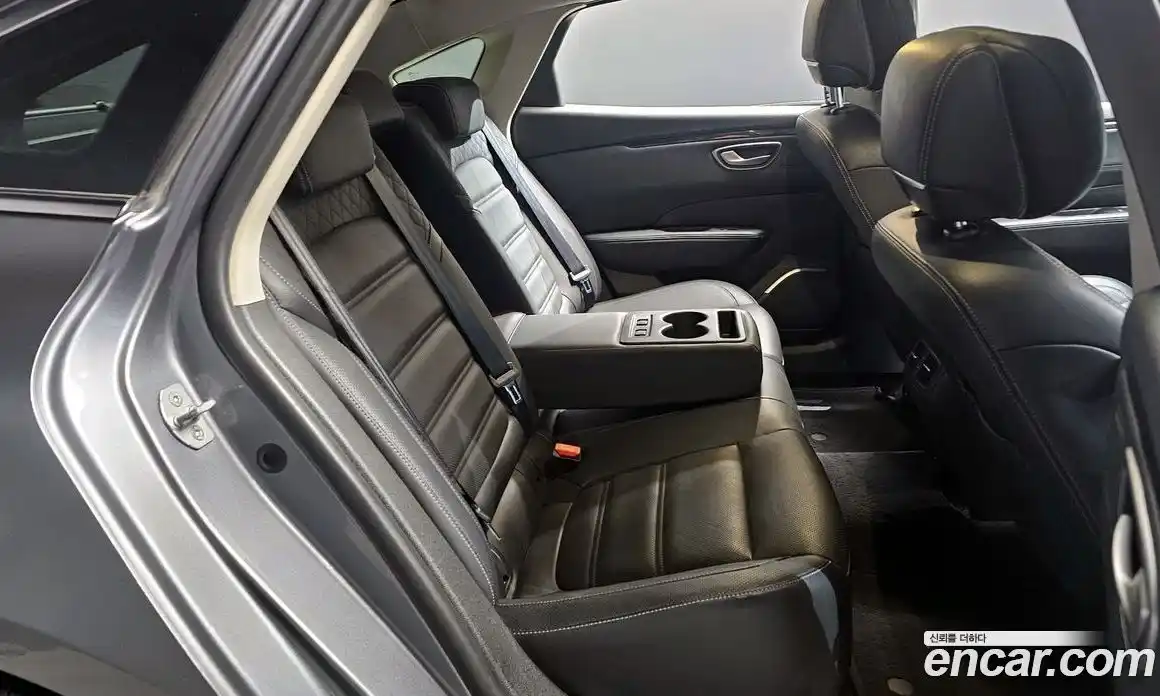 Renault SM6 2019 2.0 Автомат в Москве № 150343, фото 11