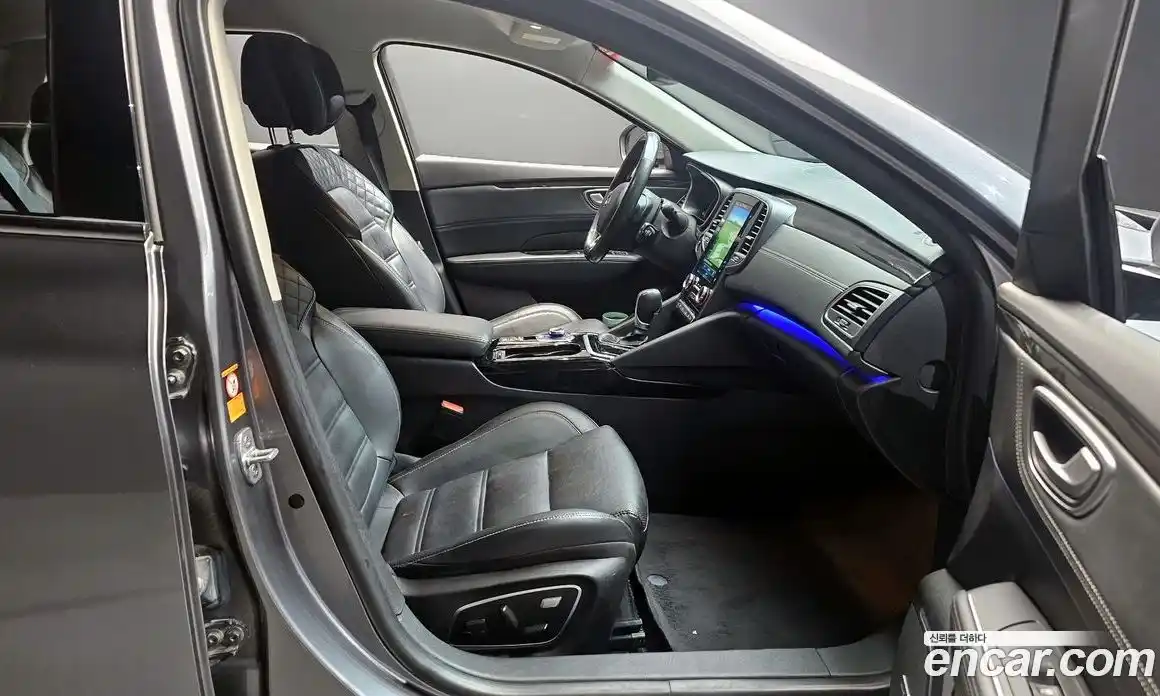 Renault SM6 2019 2.0 Автомат в Москве № 150343, фото 17