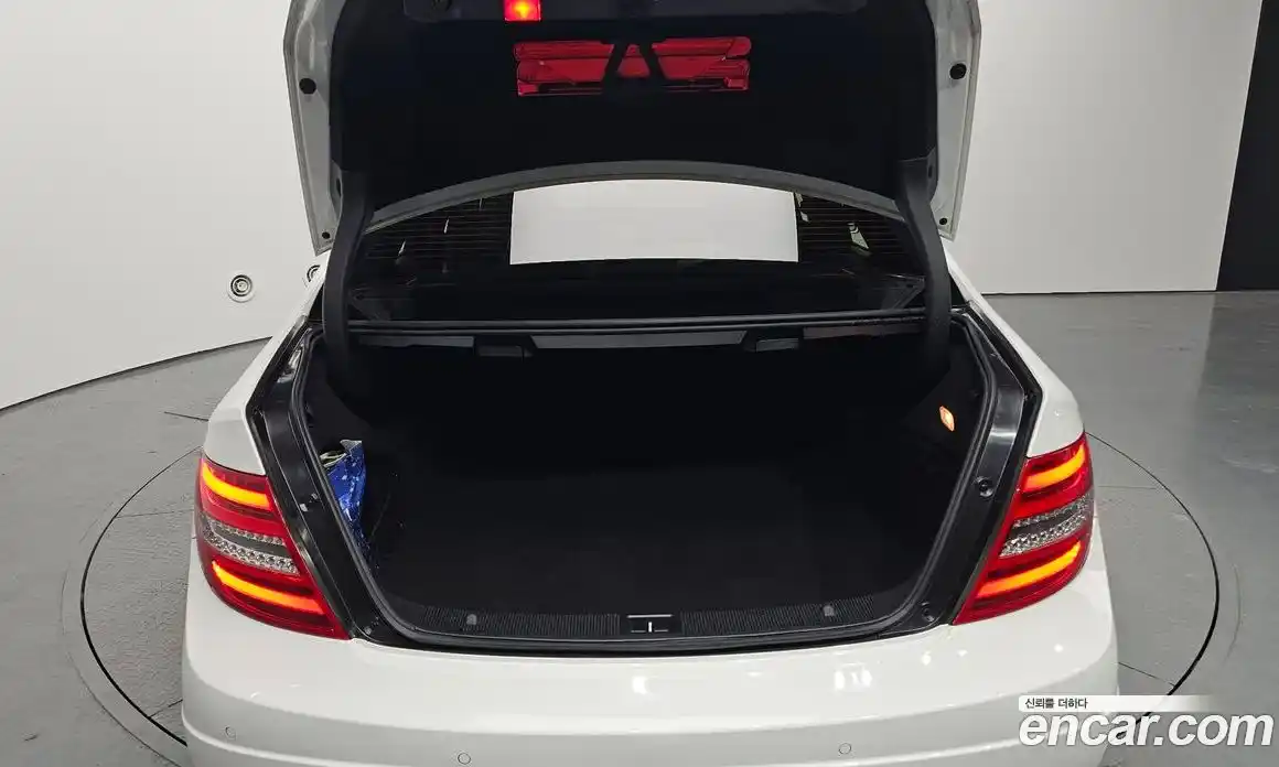 Mercedes-Benz C-Class 2013 1.8 Автомат в Москве № 150729, фото 13