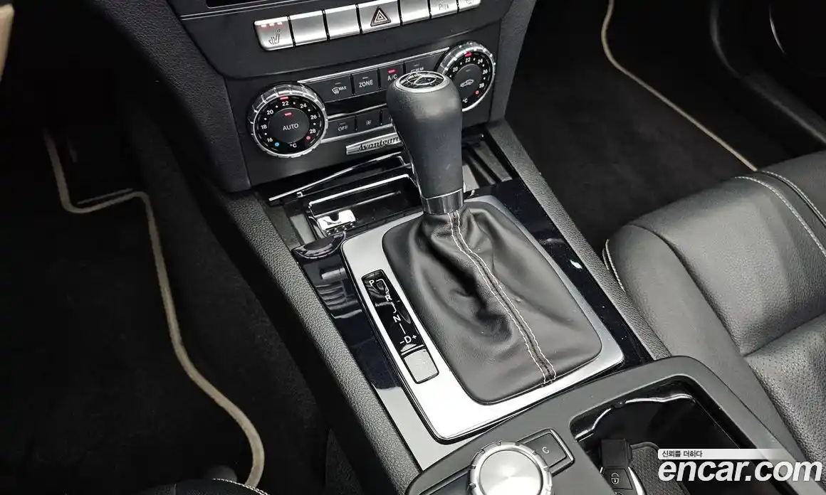 Mercedes-Benz C-Class 2013 1.8 Автомат в Москве № 150729, фото 16