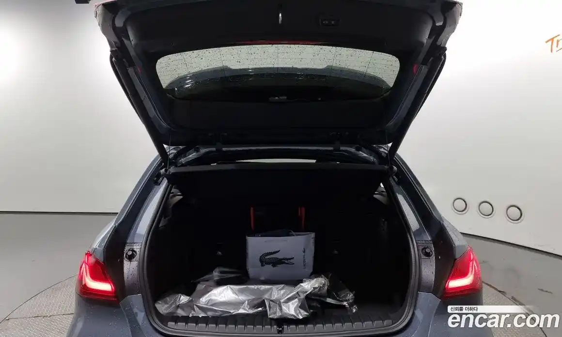 BMW 1-Series 2023 2.0 Автомат в Москве № 154041, фото 2