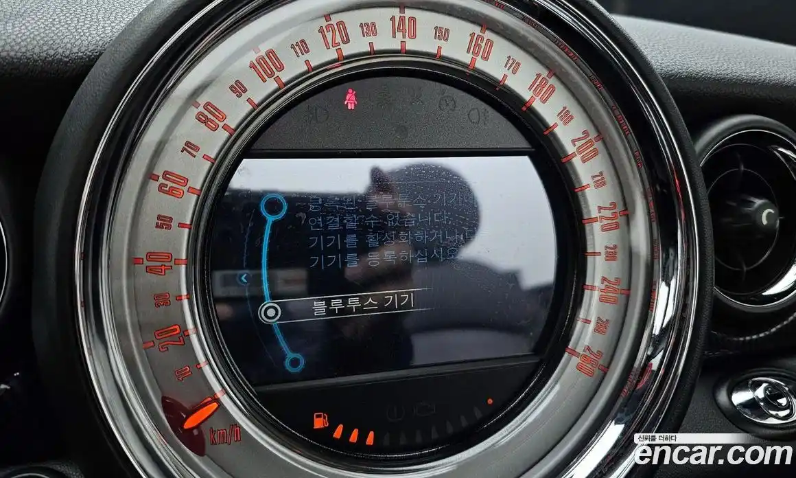 Mini Roadster 2013 1.6 Автомат в Москве № 155178, фото 2