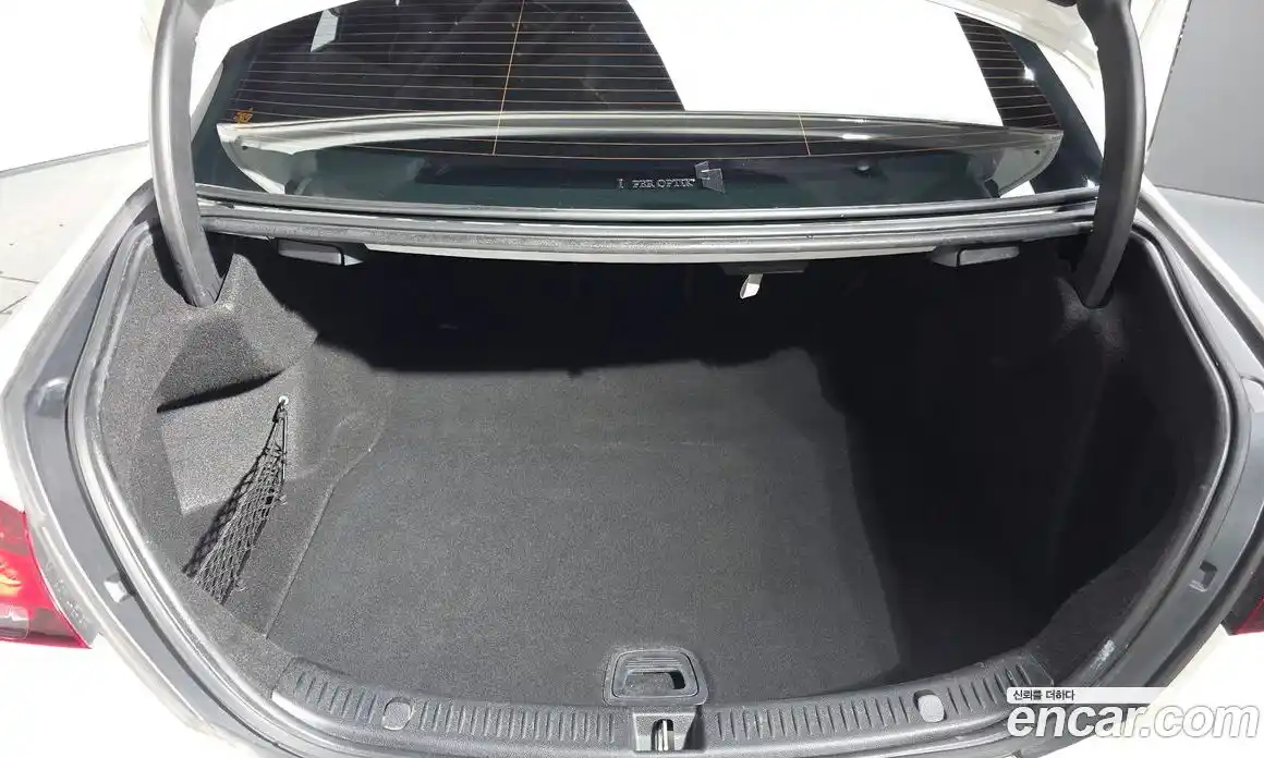 Mercedes-Benz E-Class 2022 1.9 Автомат в Москве № 158151, фото 7