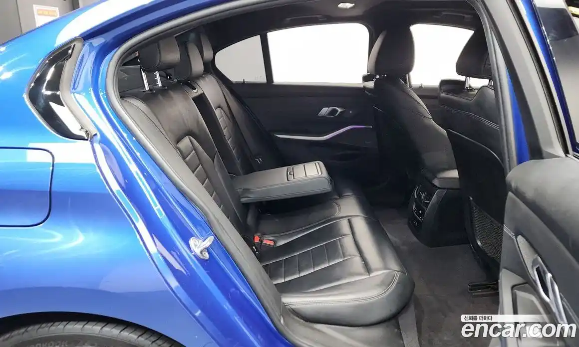 BMW 3-Series 2021 2.0 Автомат в Москве № 158835, фото 18