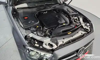 Mercedes-Benz E-Class 2021 2.0 Автомат в Москве № 160346, миниатюра 9