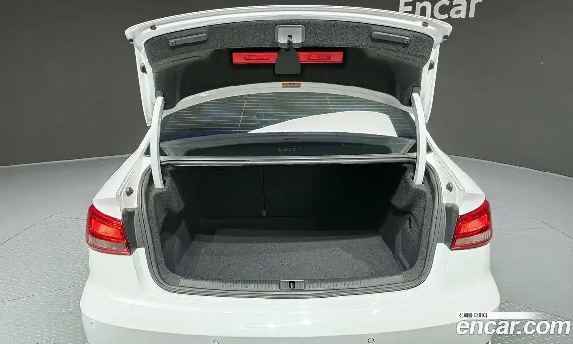 Audi A3 2018 2.0 Автомат в Москве № 162322, фото 14