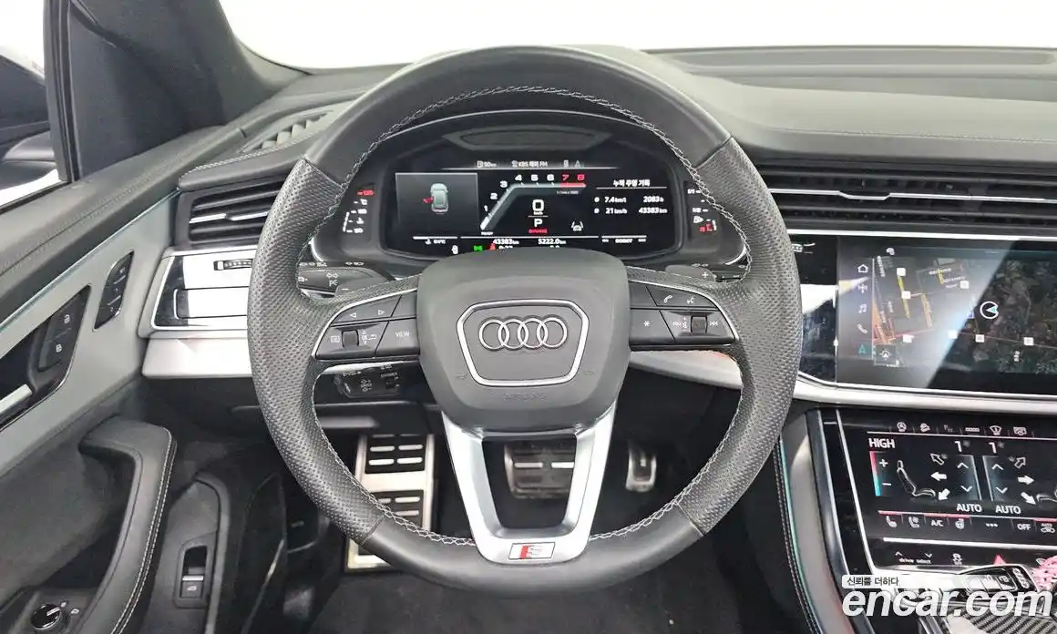 Audi Q8 2023 3.0 Автомат в Москве № 162919, фото 13