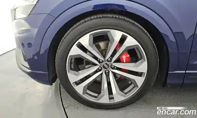 Audi Q8 2023 3.0 Автомат в Москве № 162919, миниатюра 7