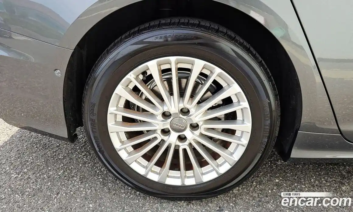 Audi A6 2021 2.0 Автомат в Москве № 163288, фото 13