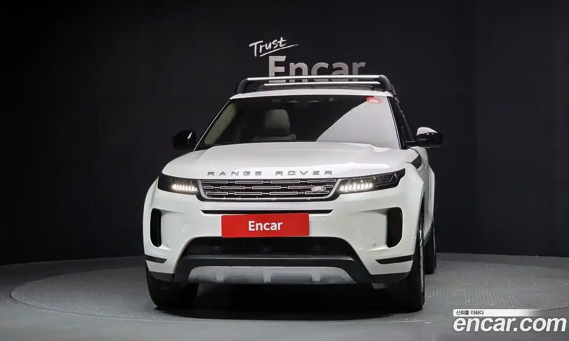 Land Rover Range-Rover Evoque 2024 2.0 Автомат в Москве № 166005, фото 16