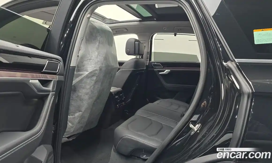 Volkswagen Touareg 2026 3.0 Автомат в Москве № 168350, фото 18