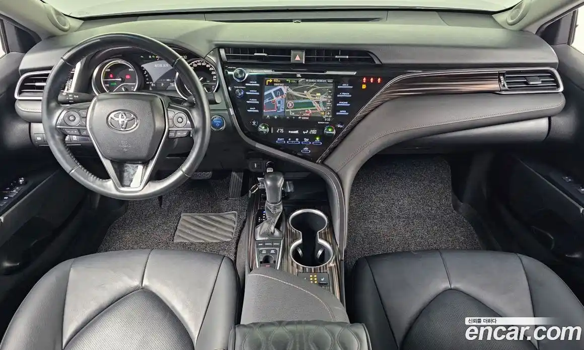 Toyota Camry 2021 2.5 Автомат в Москве № 170196, фото 4