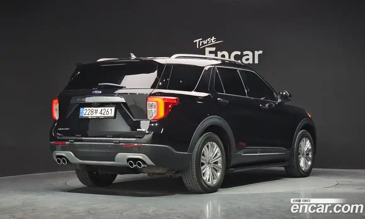 Ford Explorer 2021 3.0 Автомат в Москве № 170833, фото 18