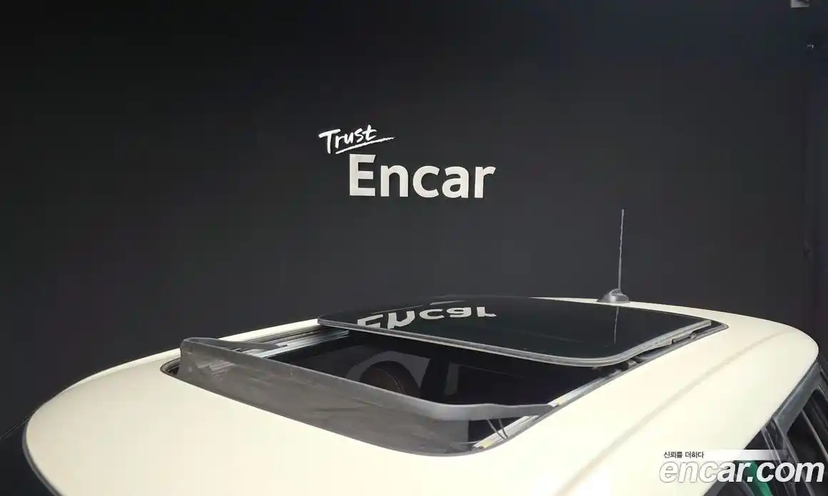 Mini Cooper 2019 1.5 Автомат в Москве № 187414, фото 20