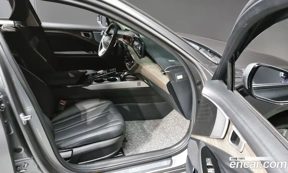 Kia K8 2024 3.5 Автомат в Москве № 18835, фото 9