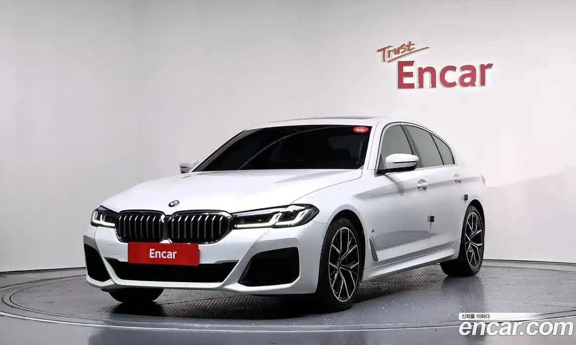 BMW 5-Series 2023 2.0 Автомат в Москве № 188809, фото 2