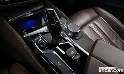 BMW 5-Series 2020 2.0 Автомат в Москве № 191943, миниатюра 10