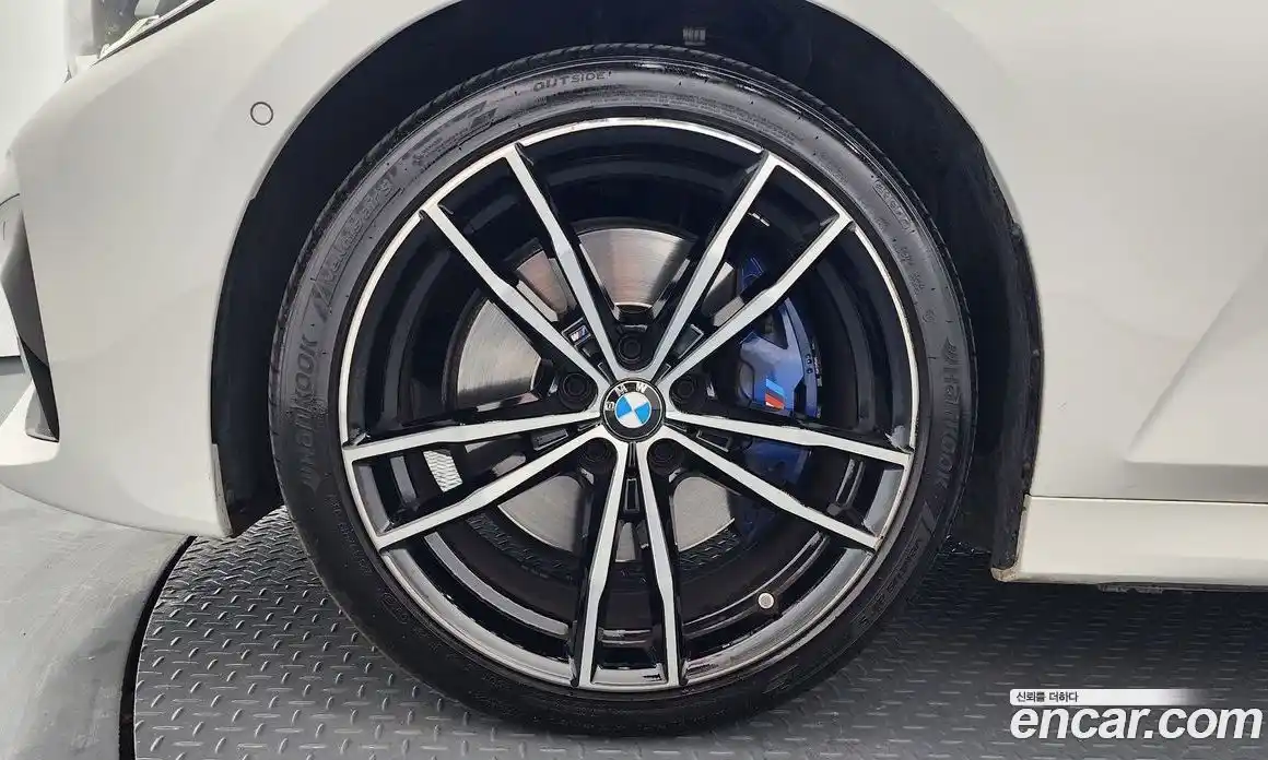 BMW 3-Series 2019 2.0 Автомат в Москве № 192626, фото 9