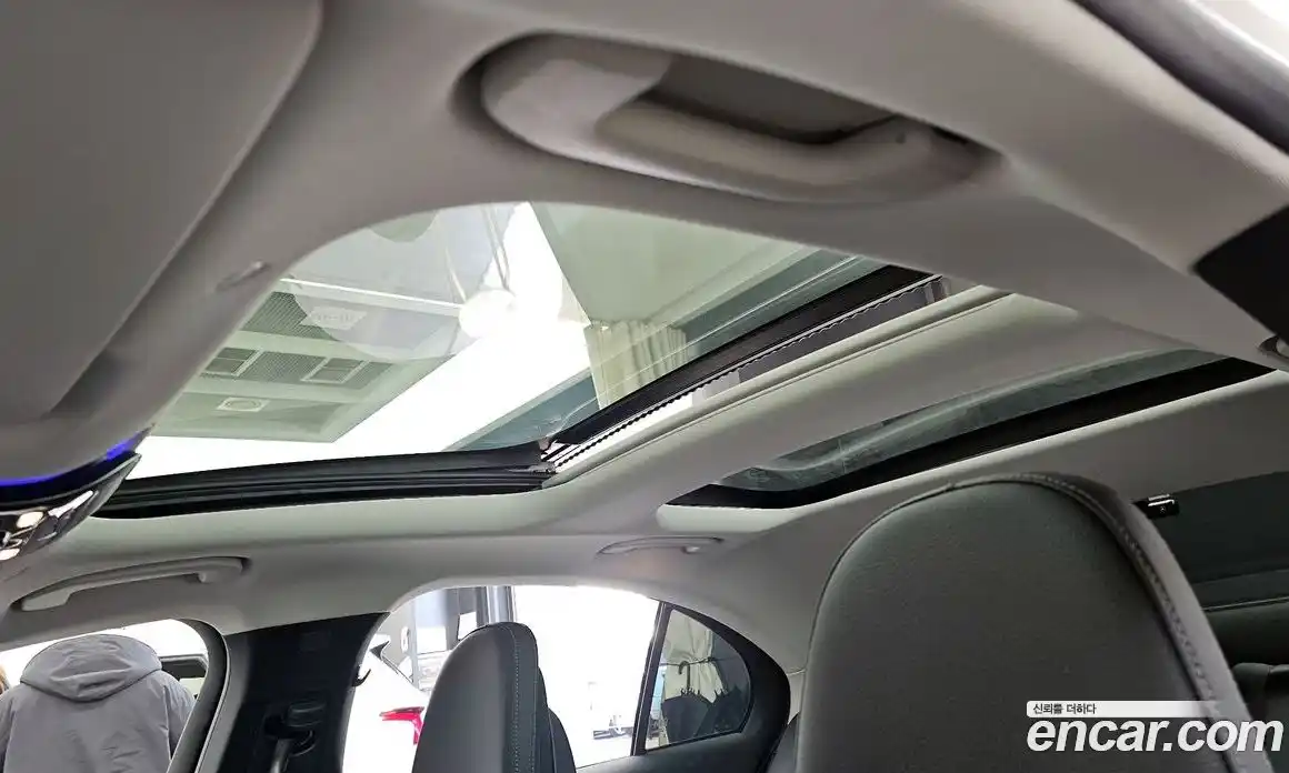 Mercedes-Benz E-Class 2024 2.0 Автомат в Москве № 193818, фото 18