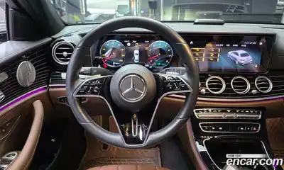 Mercedes-Benz E-Class 2021 3.0 Автомат в Москве № 194022, миниатюра 3