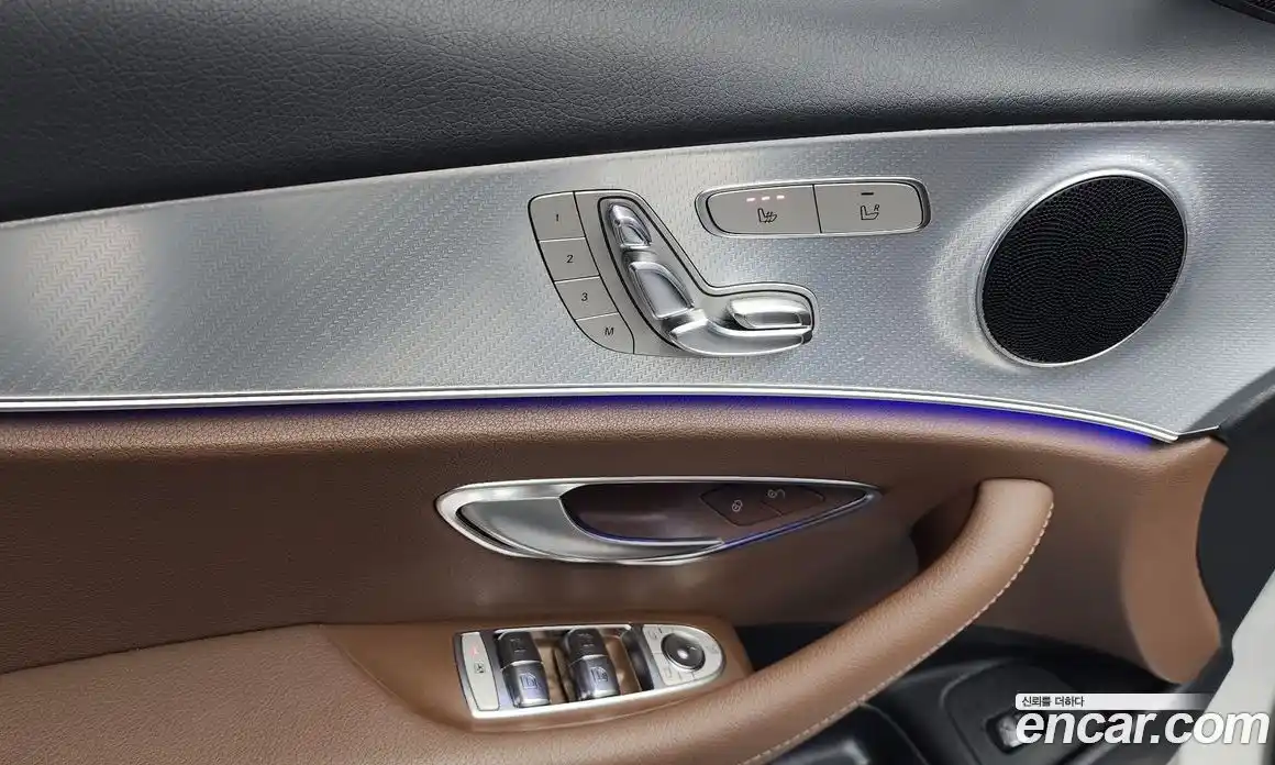 Mercedes-Benz E-Class 2020 2.0 Автомат в Москве № 195371, фото 8