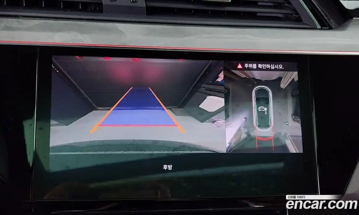 Audi Q8 e-tron 2024 0.2 Автомат в Москве № 195914, фото 15