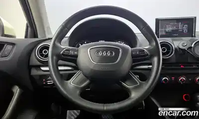 Audi A3 2015 1.6 Автомат в Москве № 196494, миниатюра 11