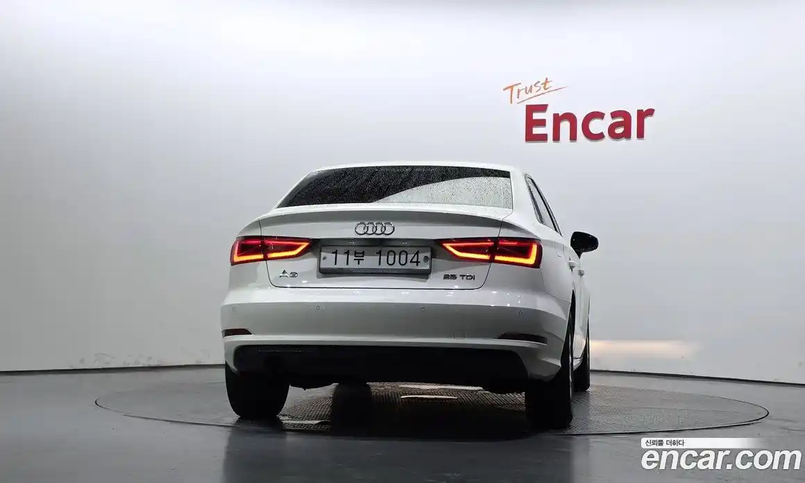 Audi A3 2015 1.6 Автомат в Москве № 196494, фото 12