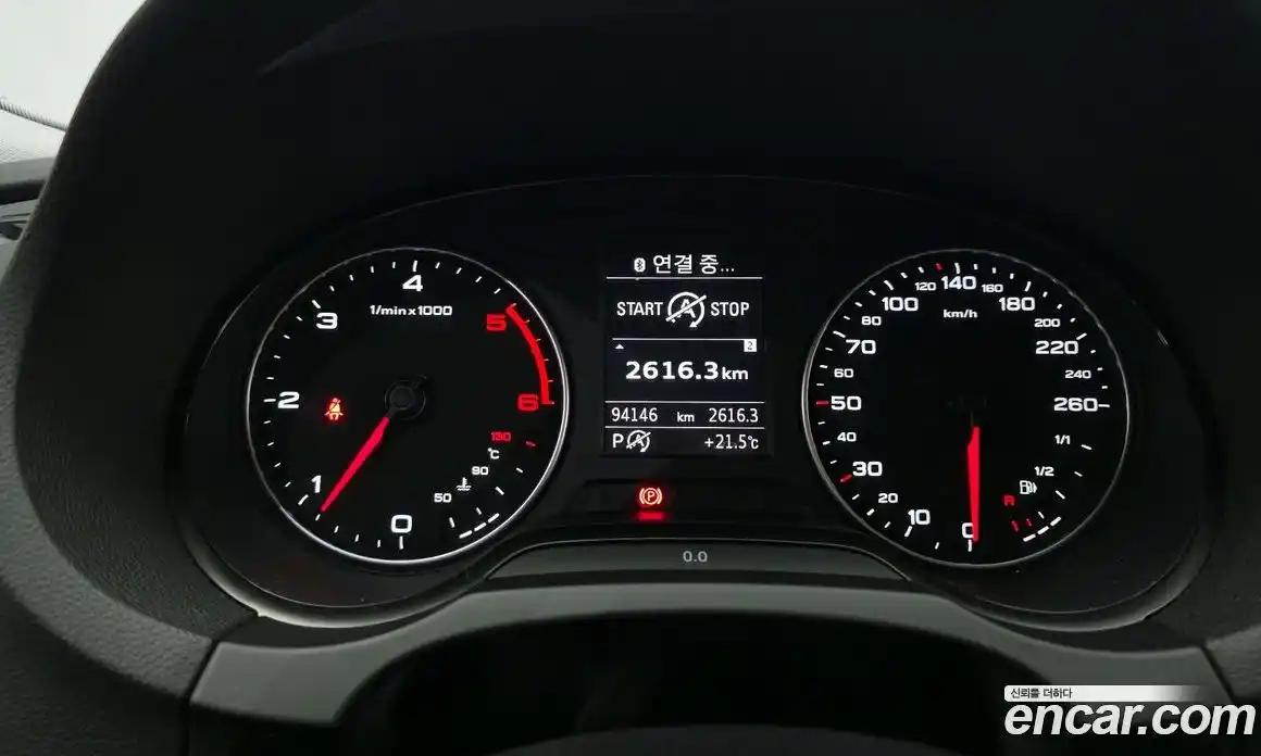 Audi A3 2015 1.6 Автомат в Москве № 196494, фото 16