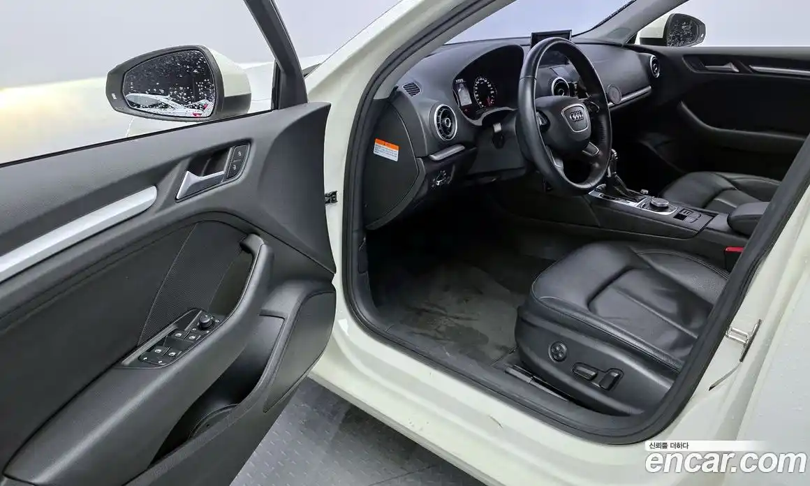 Audi A3 2015 1.6 Автомат в Москве № 196494, фото 4