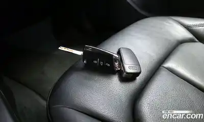 Audi A3 2015 1.6 Автомат в Москве № 196494, миниатюра 5