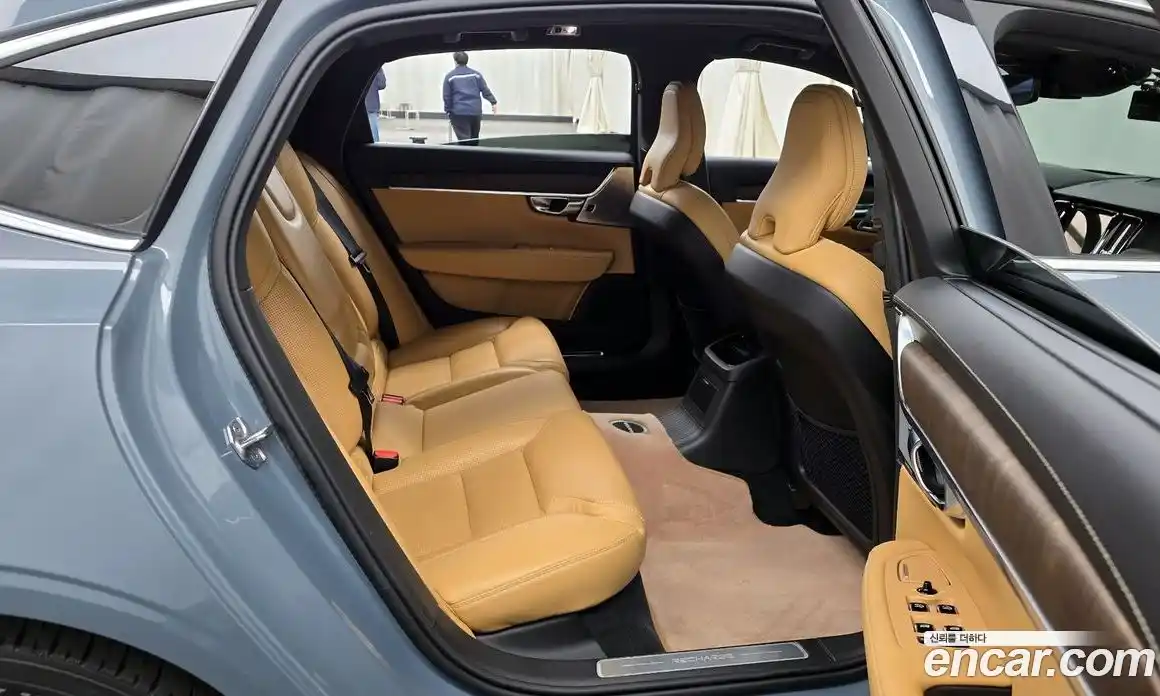 Volvo S90 2021 2.0 Автомат в Москве № 196959, фото 14