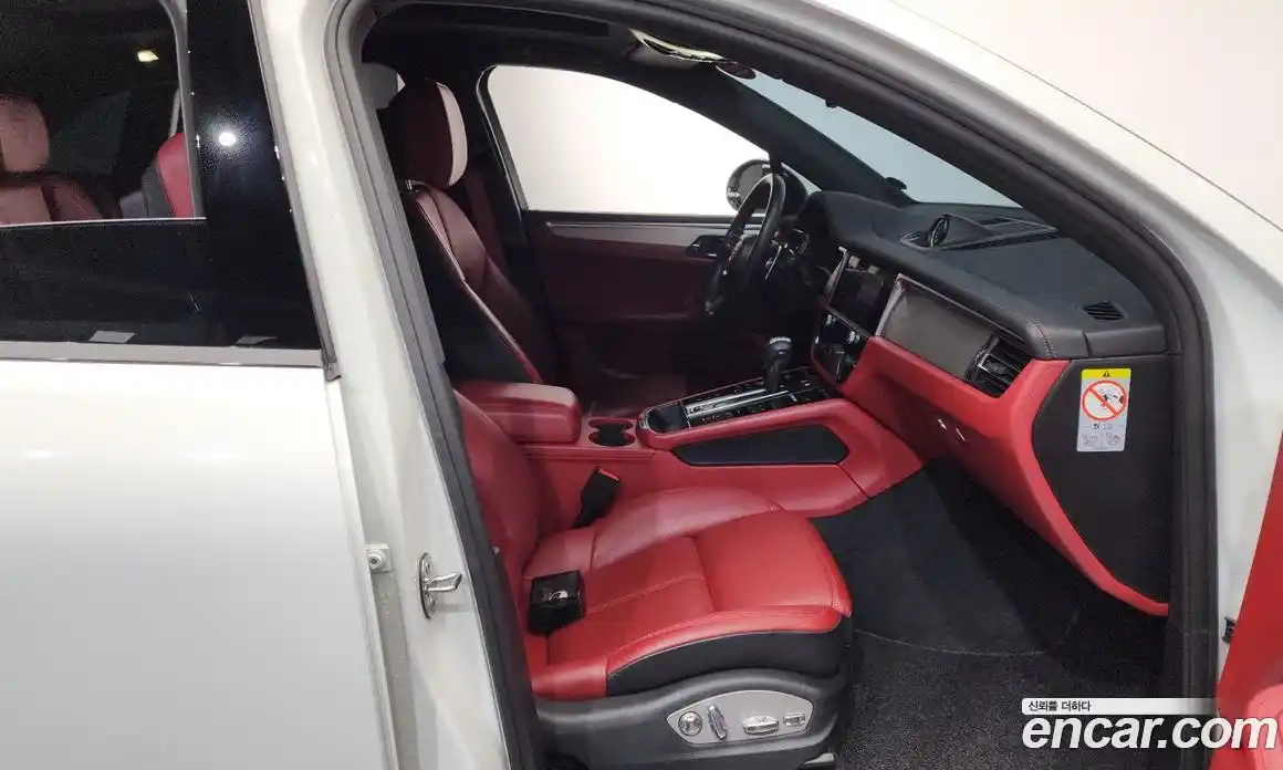 Porsche Macan 2022 2.9 Автомат в Москве № 197248, фото 16