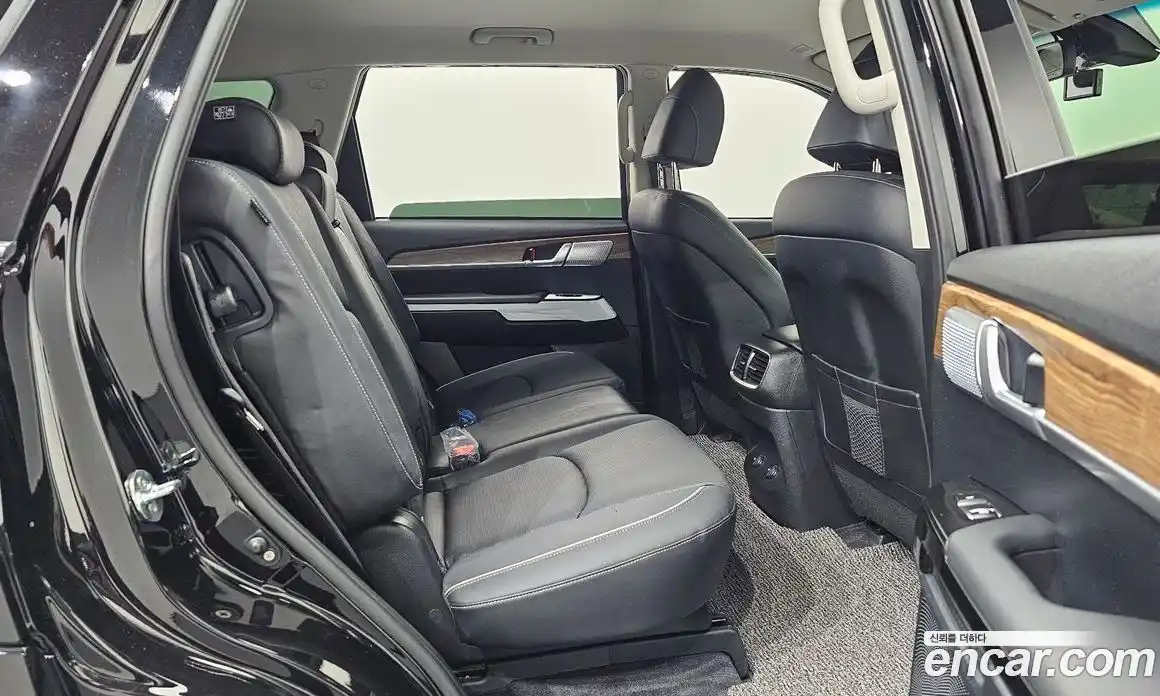 Kia Mohave 2021 3.0 Автомат в Москве № 19905, фото 2