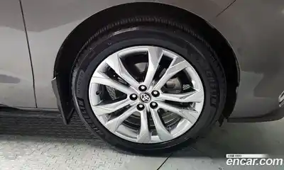 Toyota Sienna 2023 2.5 Автомат в Москве № 199639, миниатюра 8