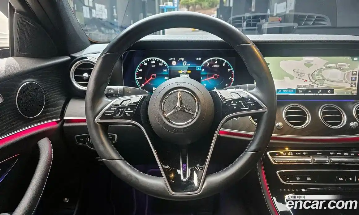 Mercedes-Benz E-Class 2022 2.0 Автомат в Москве № 205546, фото 13