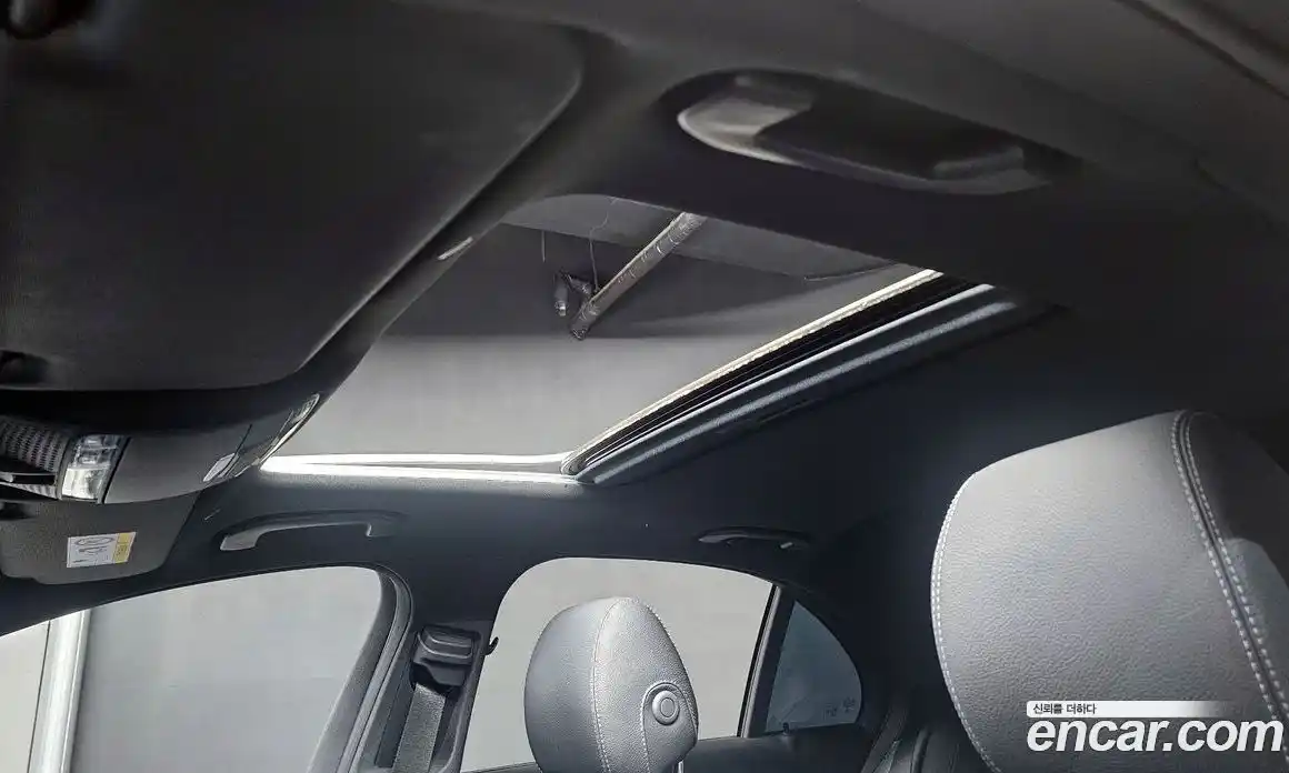 Mercedes-Benz E-Class 2022 2.0 Автомат в Москве № 205546, фото 4