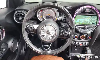 Mini Cooper Convertible 2018 2.0 Автомат в Москве № 206286, миниатюра 10