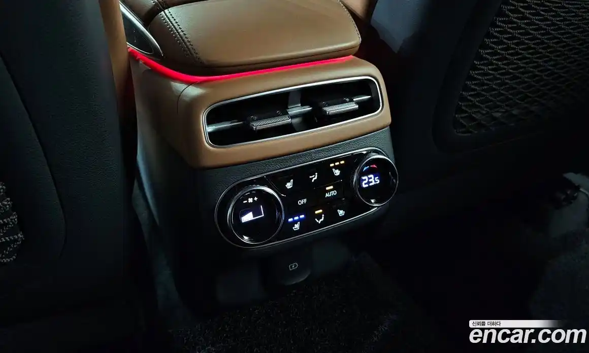 Genesis GV70 2023 3.5 Автомат в Москве № 20666, фото 5