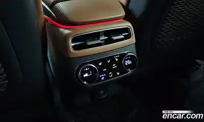 Genesis GV70 2023 3.5 Автомат в Москве № 20666, миниатюра 5